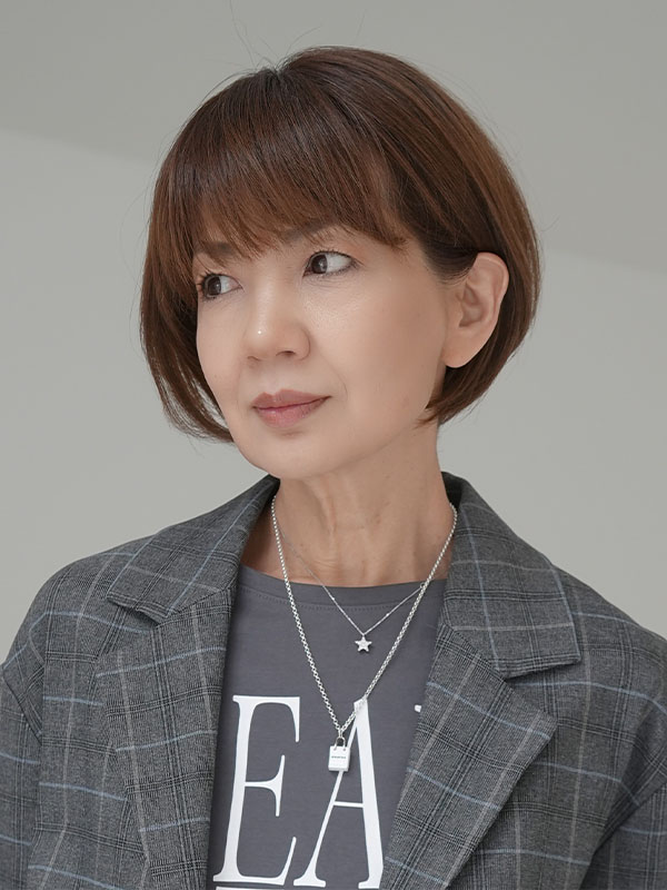 NORIKO HIGASHI